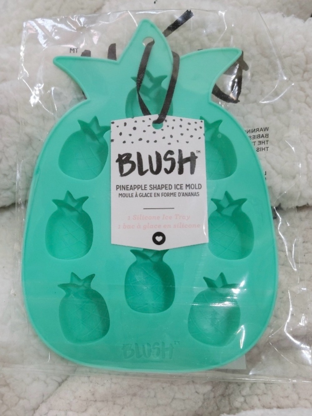 NWT Lush Blush Pineapple Ice Mold